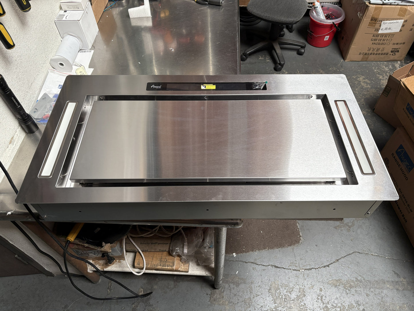 [Dent] Awoco AWC-RH-IT06-GV36 Flush Ceiling Mount Split Insert Range Hood with Voice, Gesture, Touch, Remote Controls, 4-Speed 800 CFM Stainless Steel Hood with 6” Round Vent LED Lights