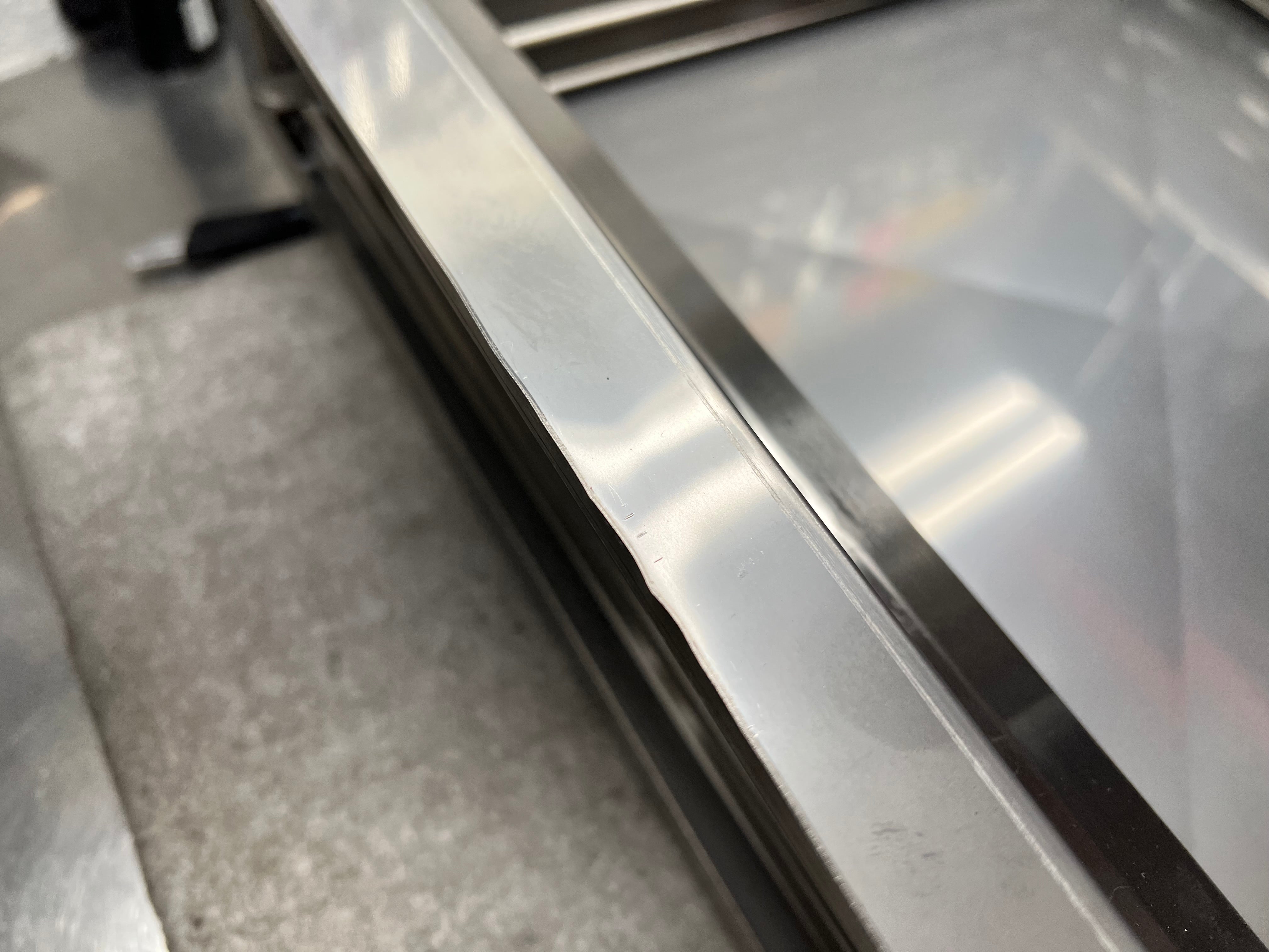 [Refurbished] GSW DF-20S 20” Stainless Steel 4-Way Adjustable Air Diffuser for Evaporative Swamp Cooler, 22” x 22" Mounting Edge (20"x20"x6")