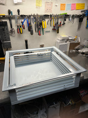 [Refurbished] GSW DF-20P 20" White Powder Coated 4-Way Adjustable Metal Diffuser for Evaporative/Swamp Cooler, 22” x 22" Mounting Edge (20"x20"x6")